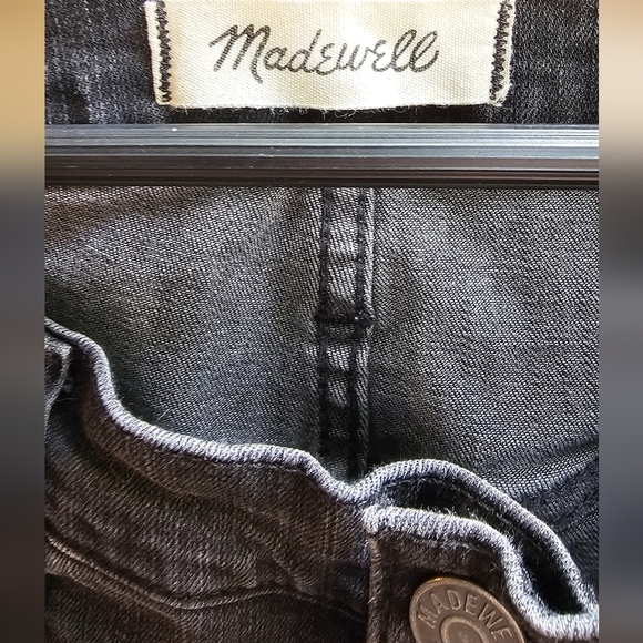 Madewell Button Fly Charcoal Denim Jeans - Picture 3 of 6